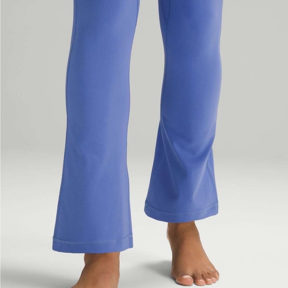 Lululemon Align High-Rise Mini-Flared Pant 28" - Picture 5 of 11